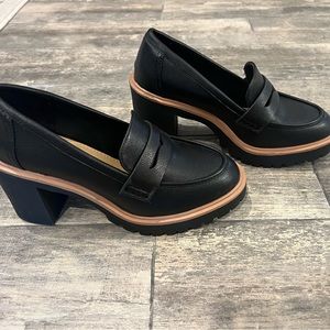 NWOT DV by Dolce Vita Lug Sole Loafer, size 8